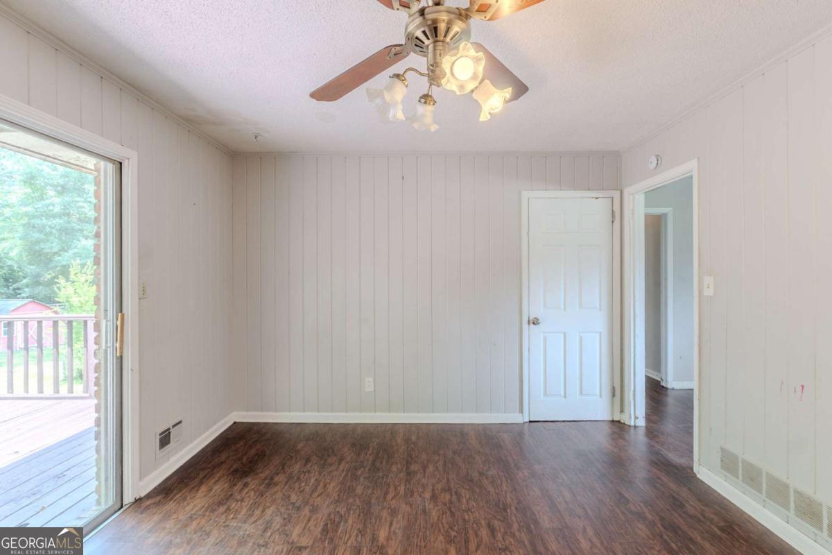29 Parkwood DR NE
