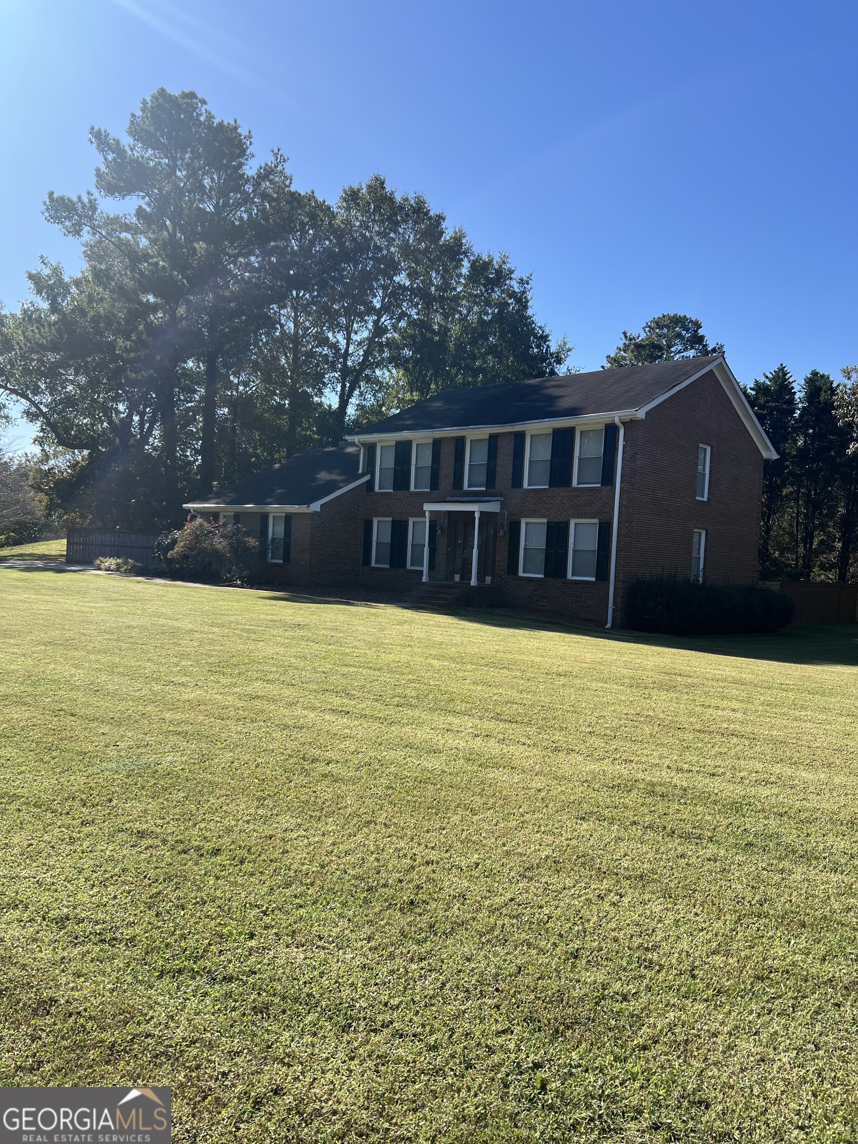 3904 Laurel Crest DR