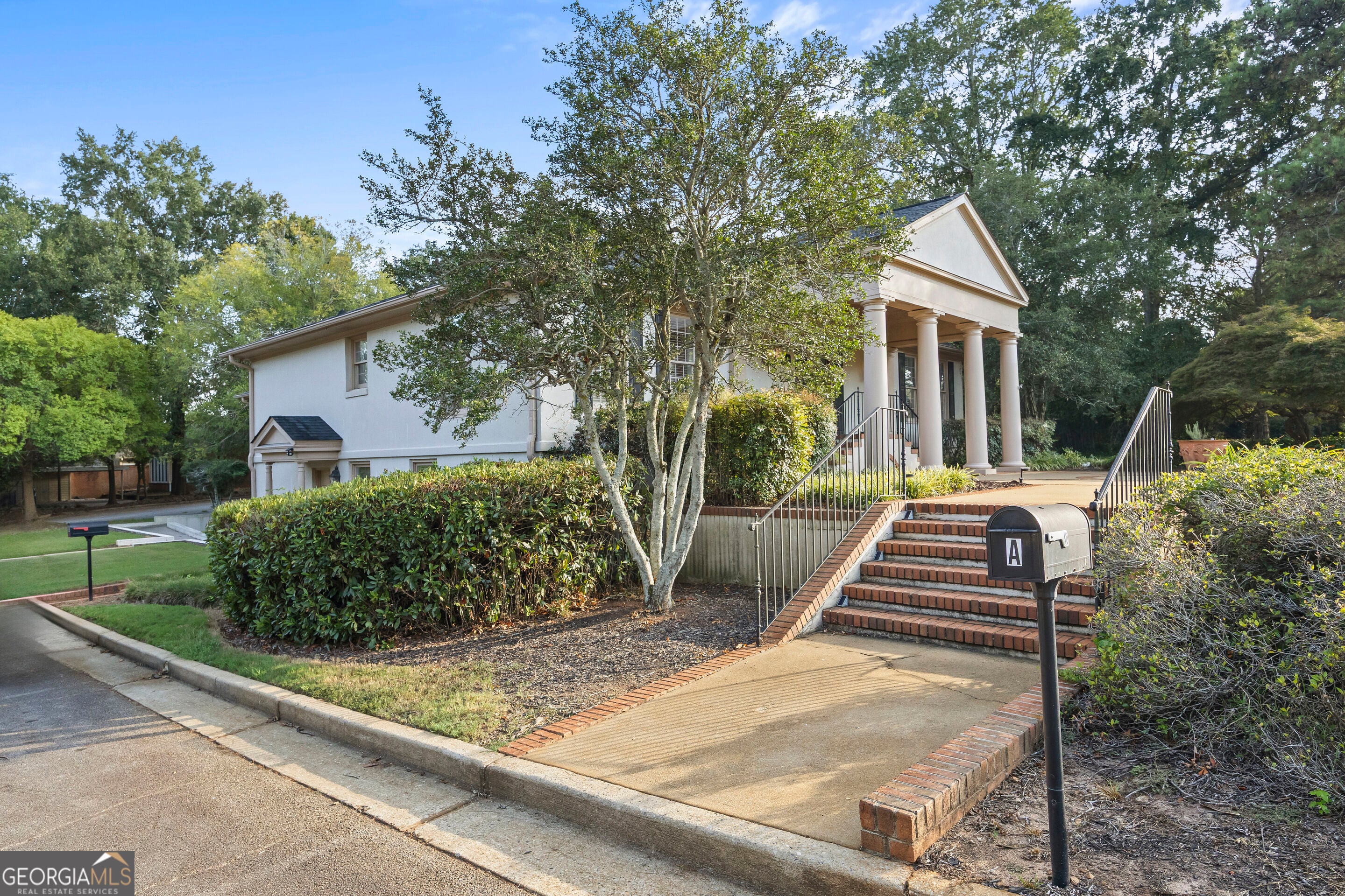 405 Gaines School RD
