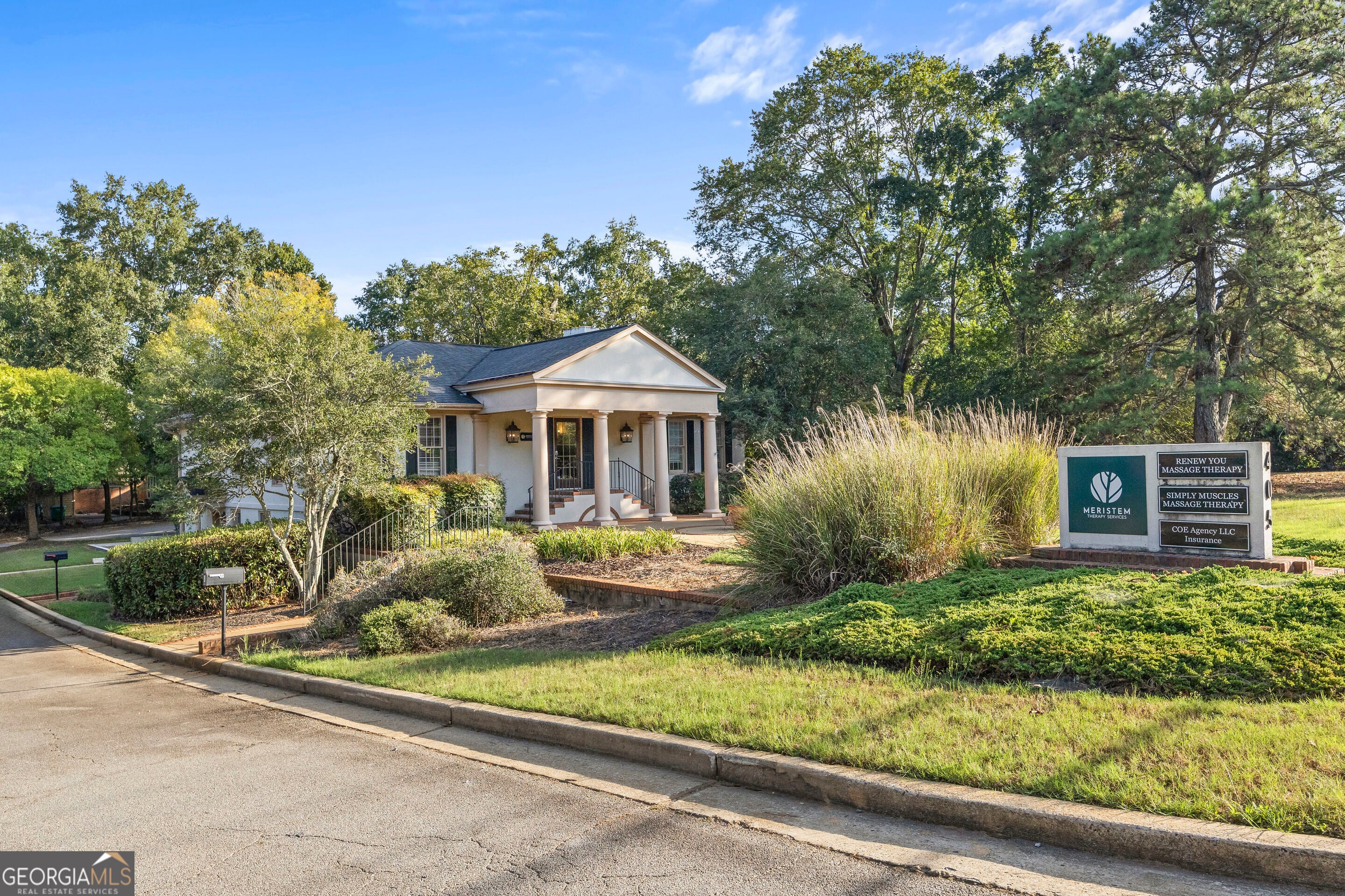 405 Gaines School RD