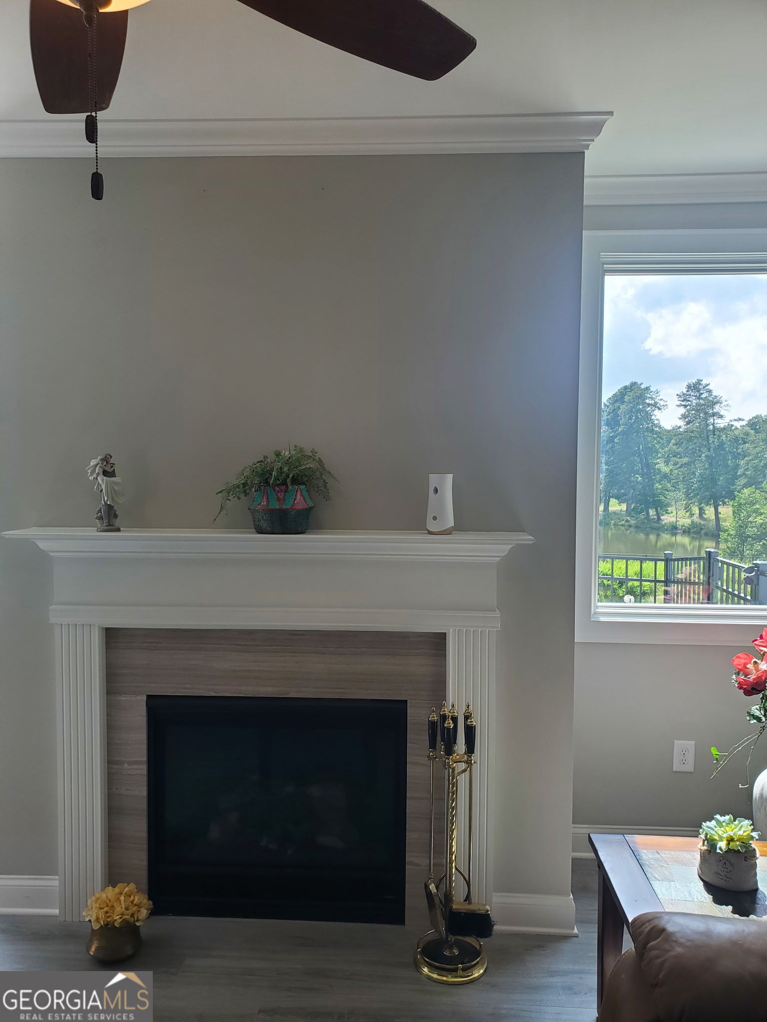 3492 Fishpond CIR