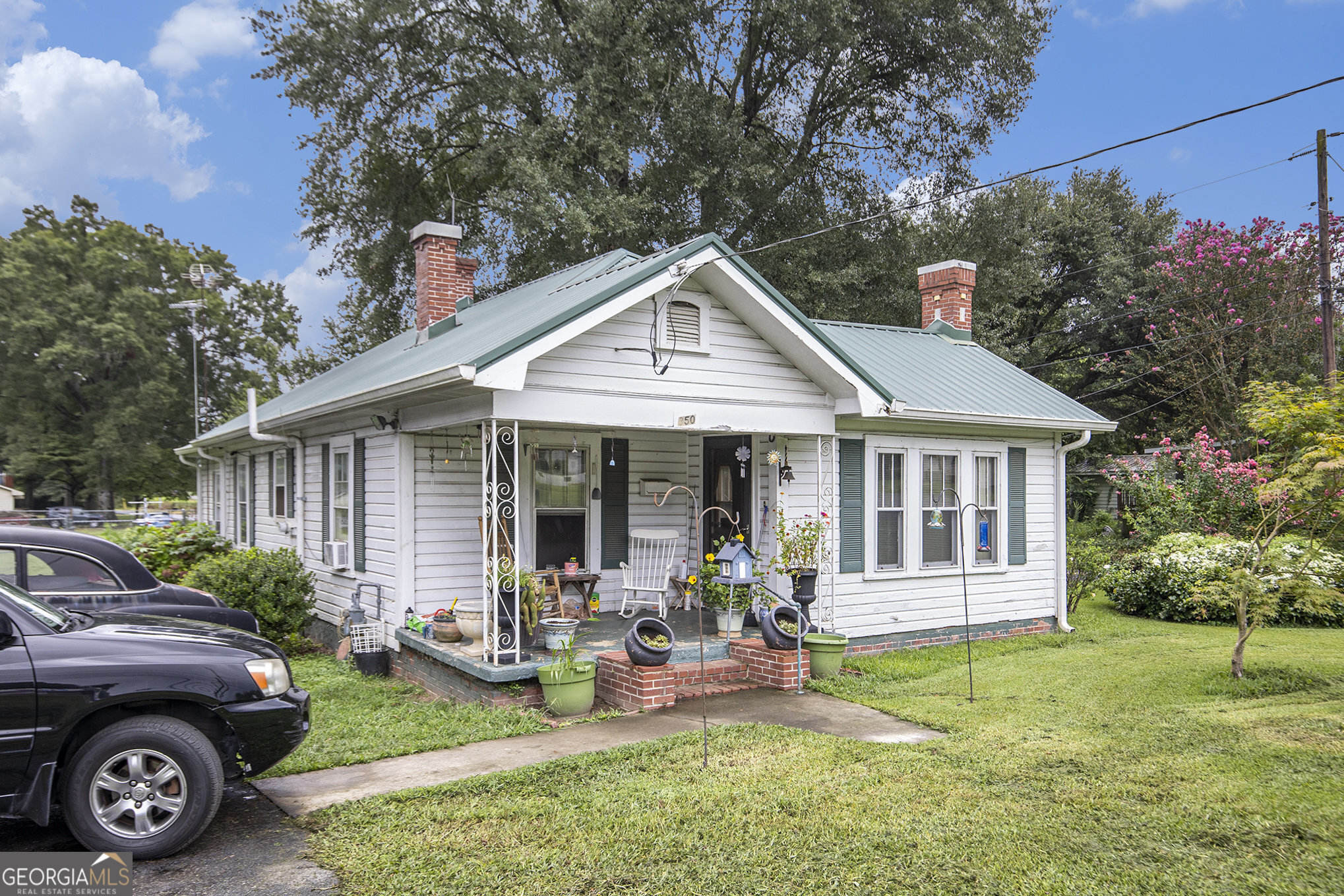 350 S Piedmont AVE