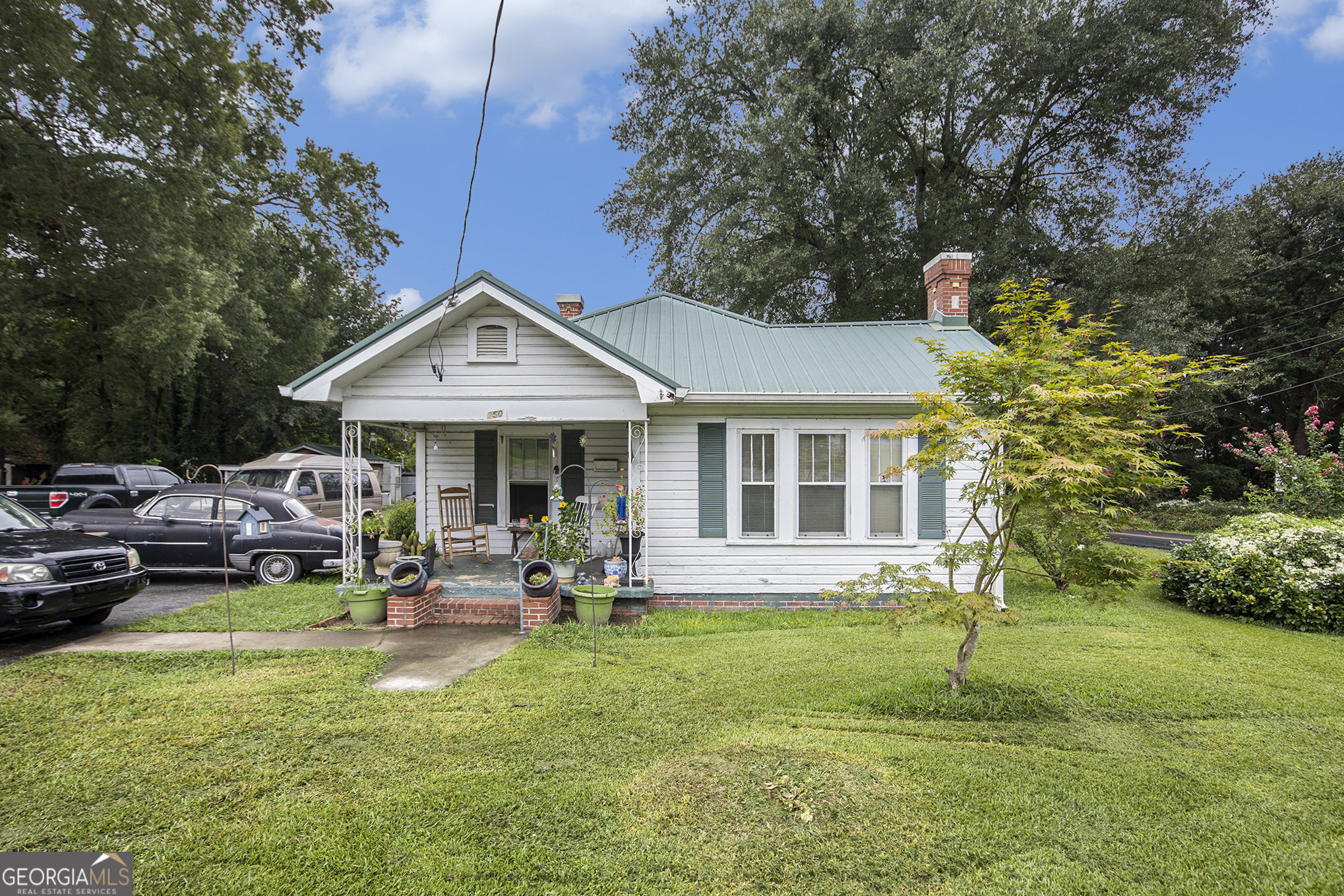 350 S Piedmont AVE
