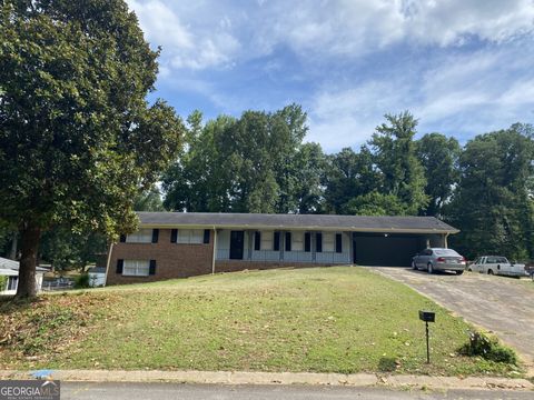 A home in Ellenwood