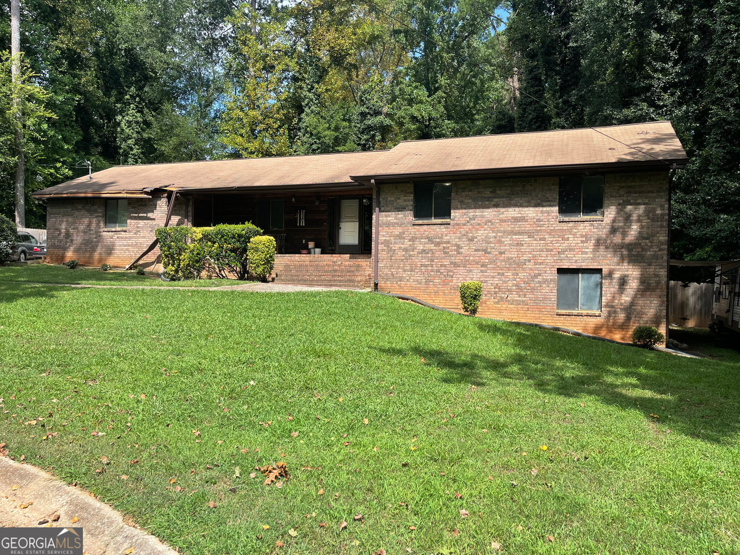 Investor-friendly find in Lithia Springs! 3 bed, 2 bath ranch on an unfinished basement, packed with potential and ready for your touch! Seller signed over the rights of the property via assignment of contract. *SOLD AS-IS* *NO DISCLOSURES* *DO NOT DISTURB THE OCCUPANT* *CASH ONLY* some items in home are staying with the property. If you are interested in the property, contact Justin Duke Directly: 770-765-1674.