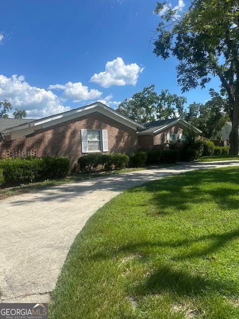 2517 Rolling RD