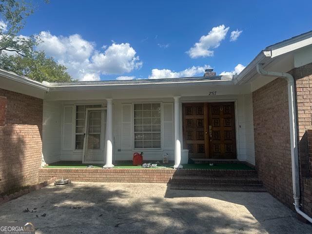 2517 Rolling RD