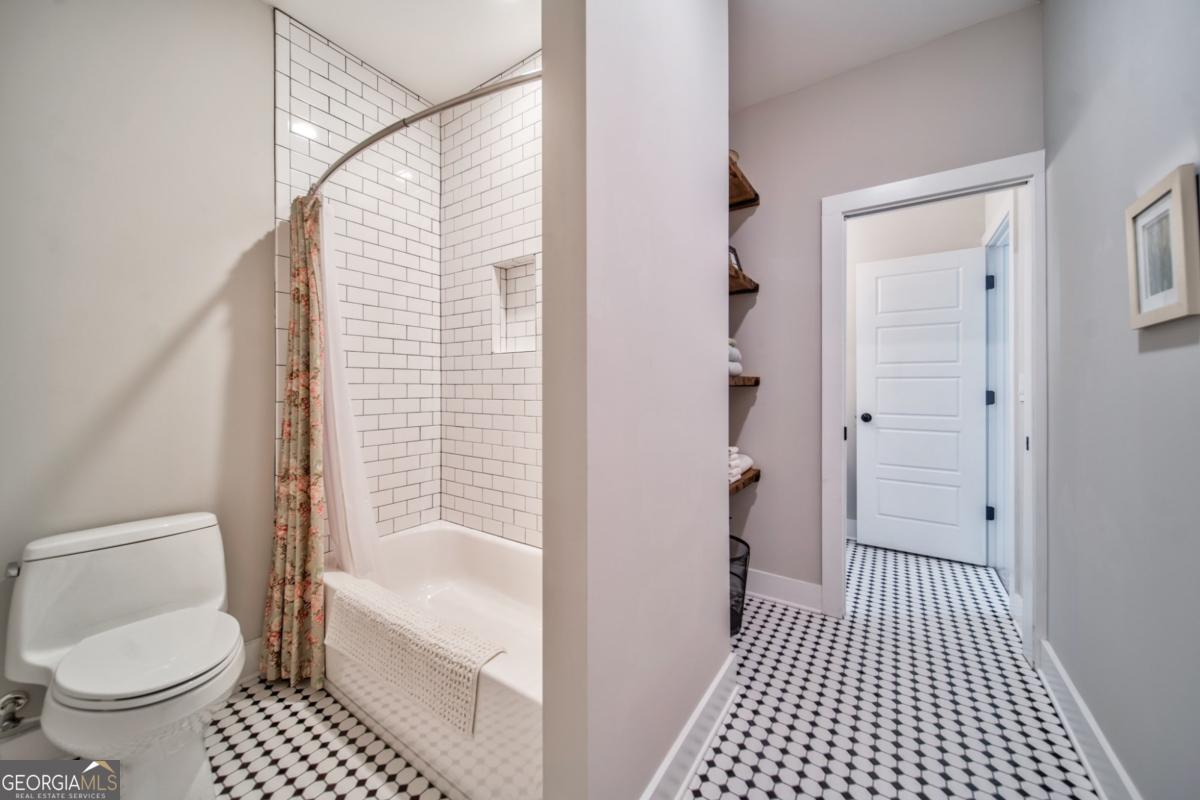 Vaughn Estates - Residential