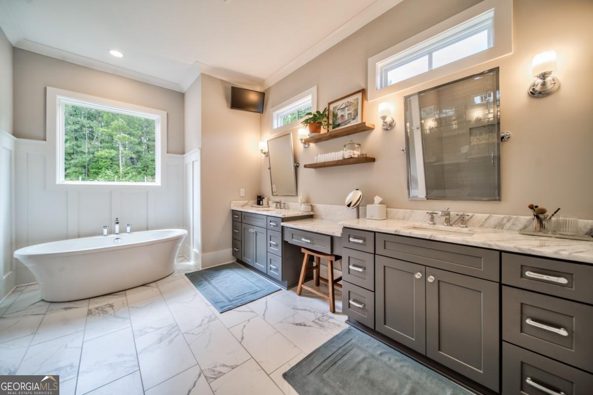 Vaughn Estates - Residential