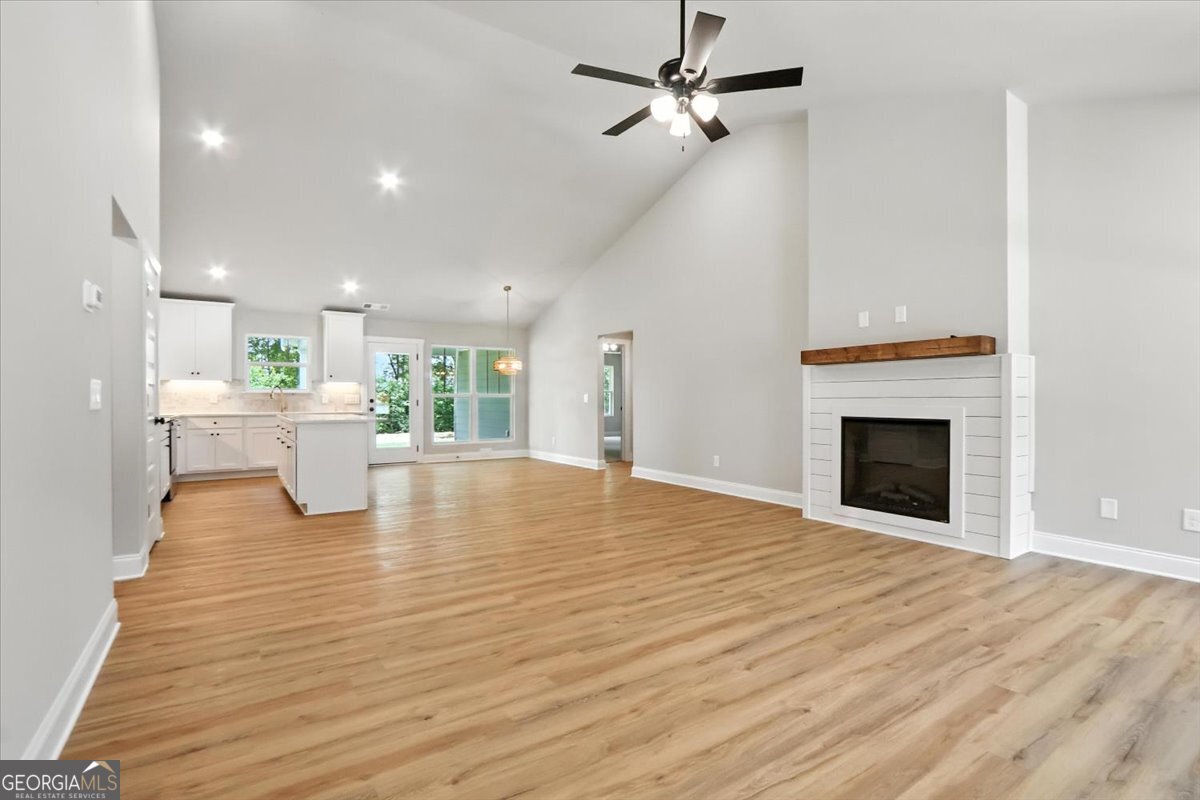 229 RACHEL LN