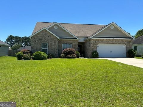 109 Berkley CIR Warner Robins GA 31093
