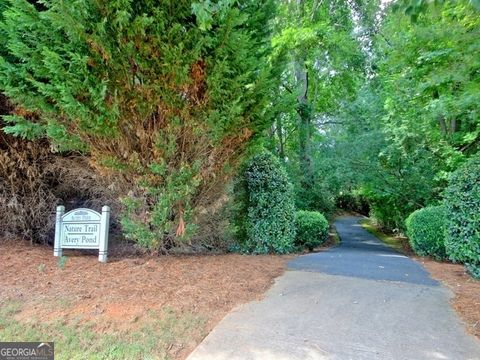 A home in Newnan