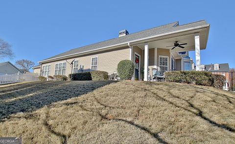 A home in Newnan