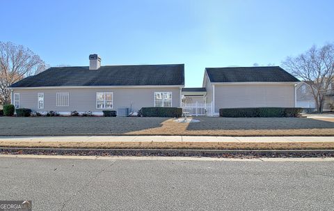 A home in Newnan