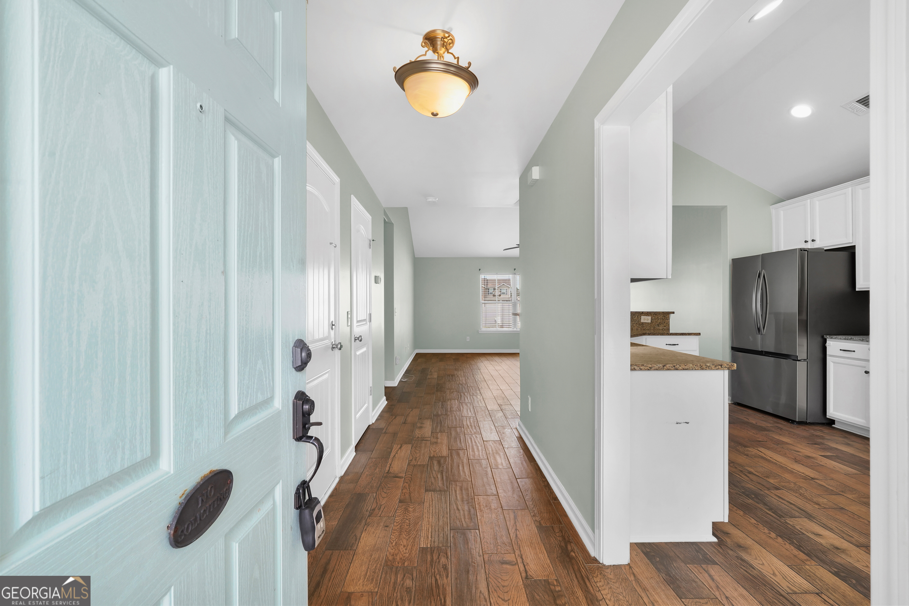 303 Daniel Trent WAY 081