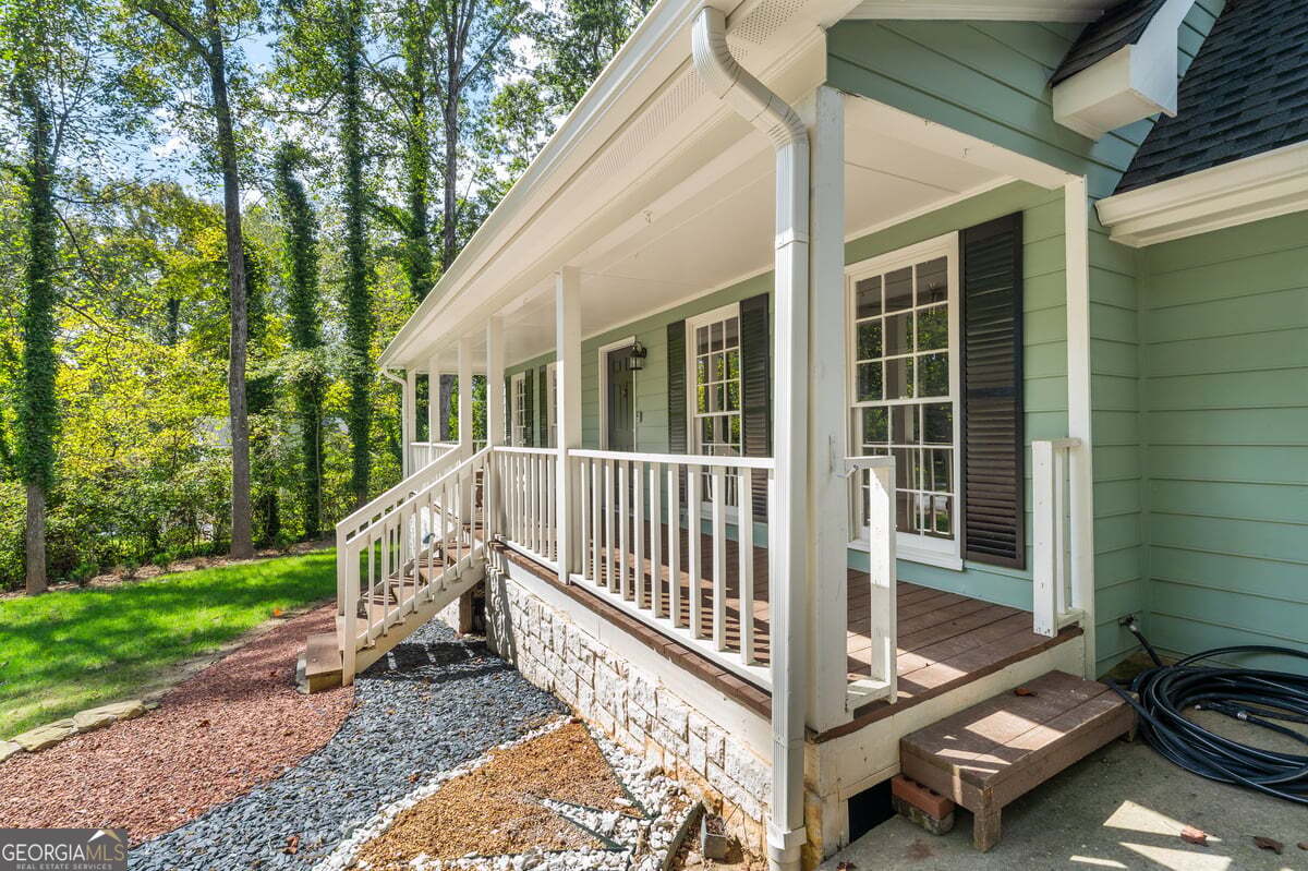 1490 Pine Creek DR
