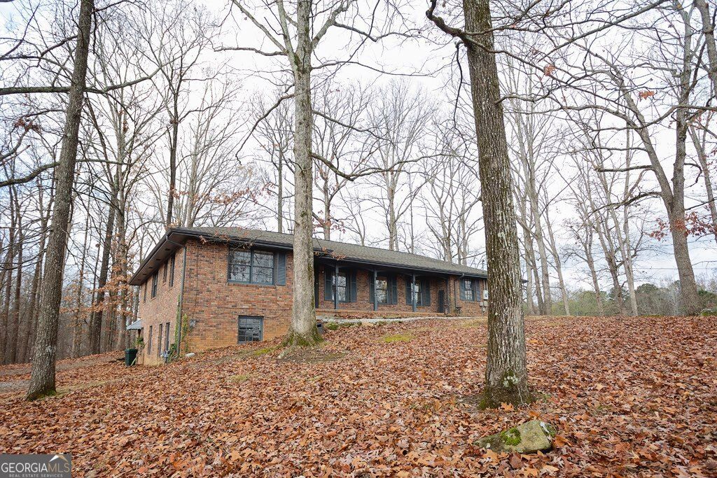 Photo of 1460 Hillcrest Drive, Sugar Hill, GA 30518 (MLS # 10657322)