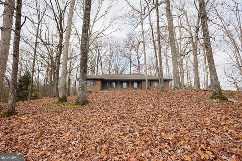 Photo of 1460 Hillcrest Drive, Sugar Hill, GA 30518 (MLS # 10657322)