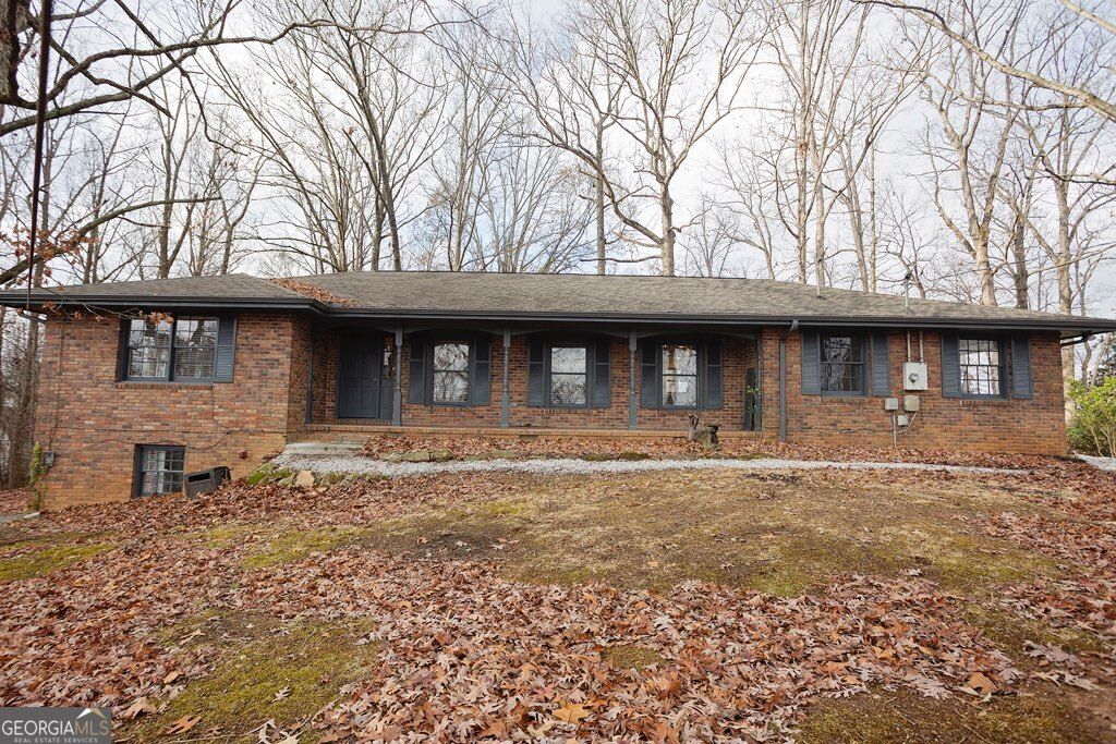 Photo of 1460 Hillcrest Drive, Sugar Hill, GA 30518 (MLS # 10657322)