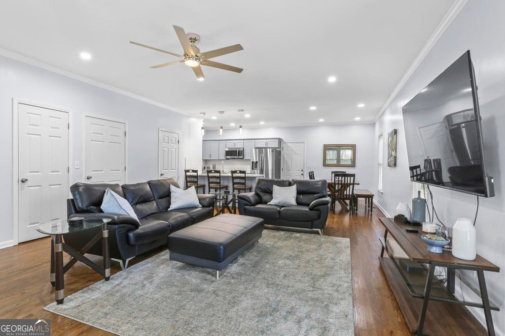 Photo of 687 Windsor Street SW, Atlanta, GA 30310 (MLS # 10841308)