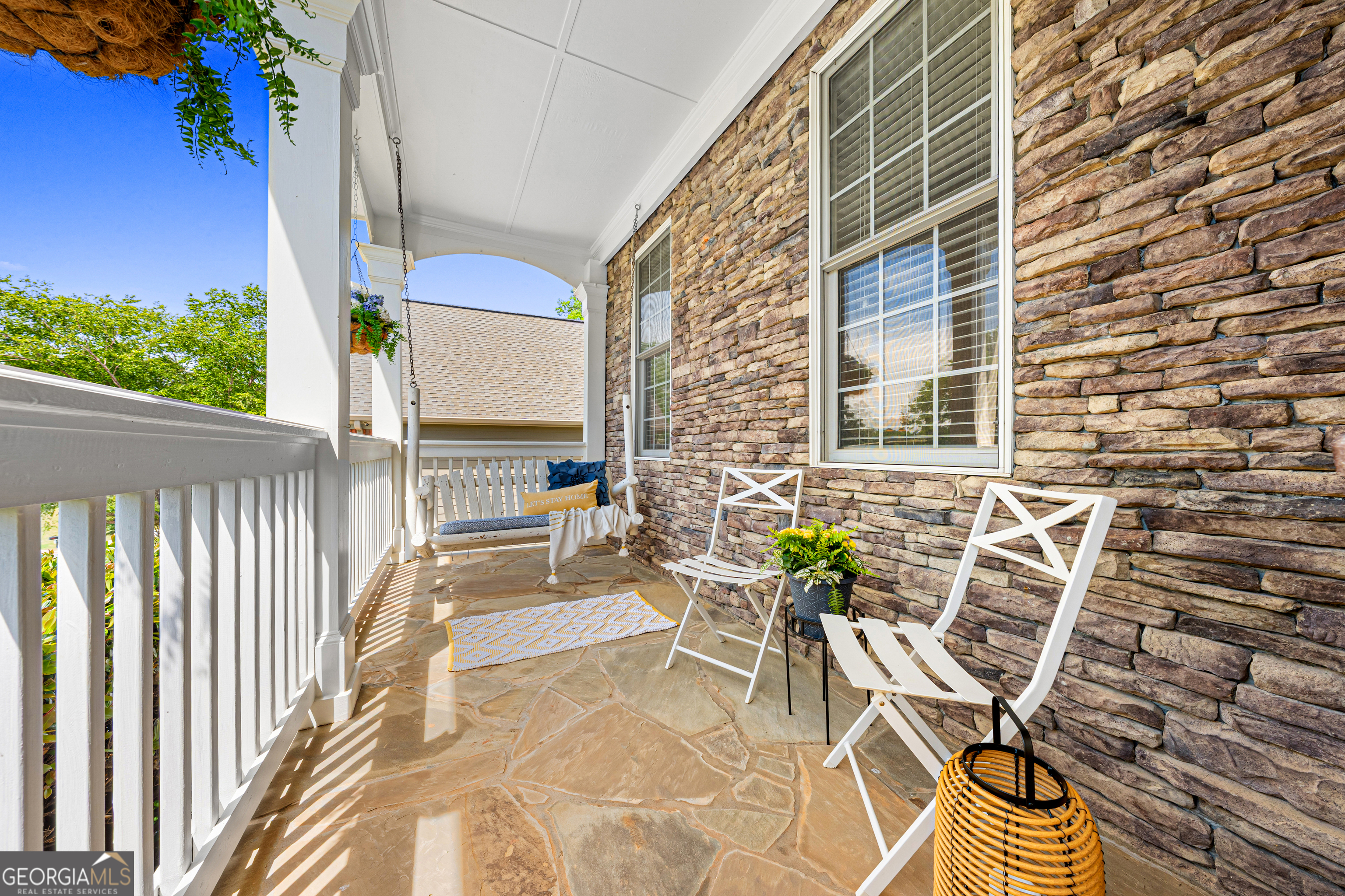 398 Vista Lake DR