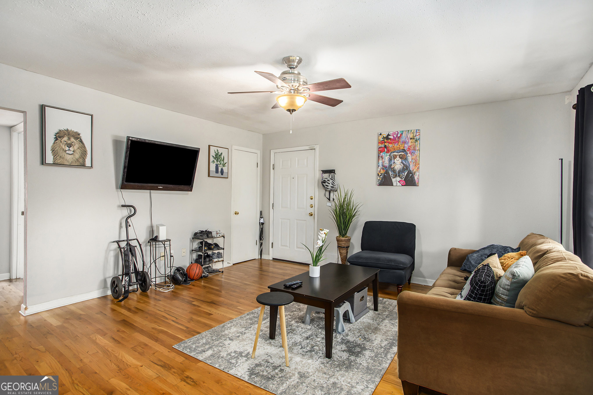 1418 Foxhall LN SE 18
