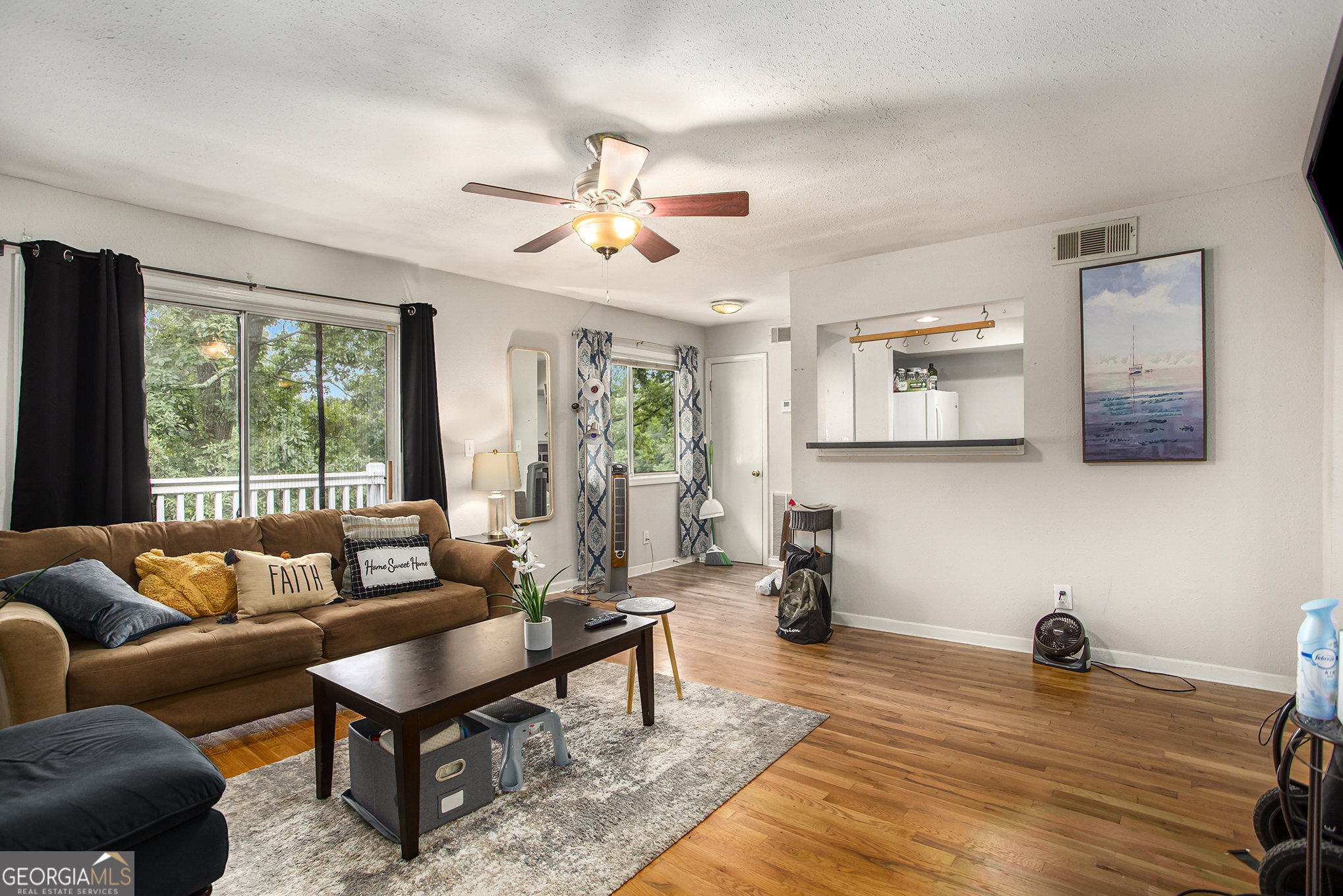 1418 Foxhall LN SE 18