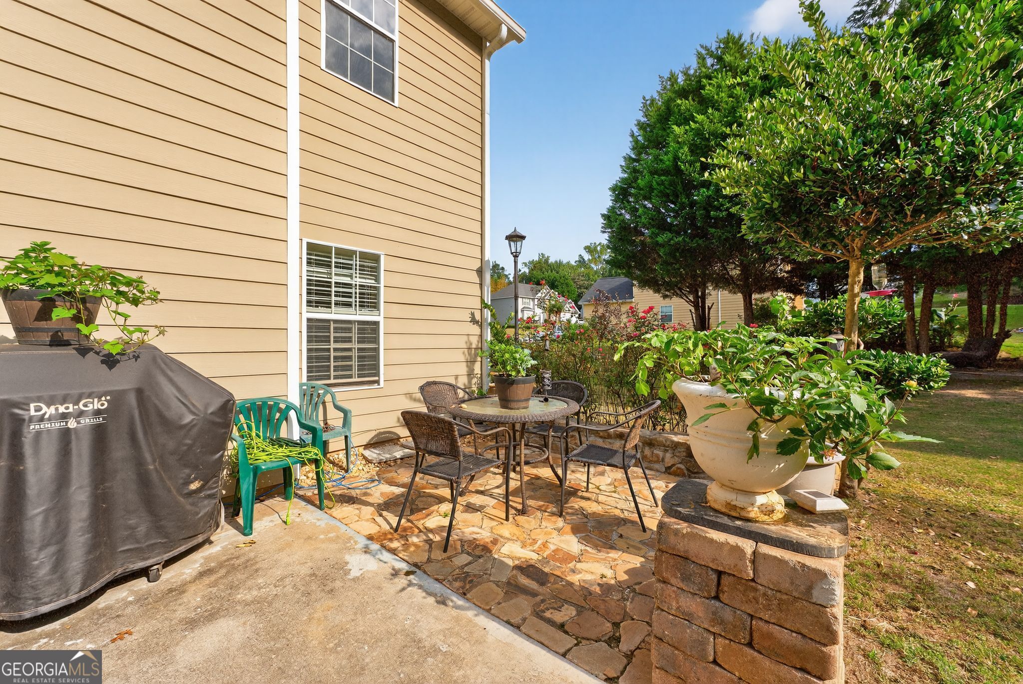 3554 Umatilla LN SW