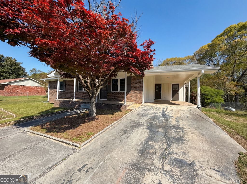 Photo of 1847 Mccollum Road SW, Conyers, GA 30094 (MLS # 10730382)