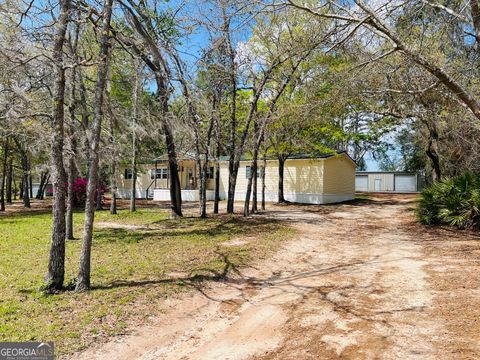 261 Colorado RD Alma GA 31510