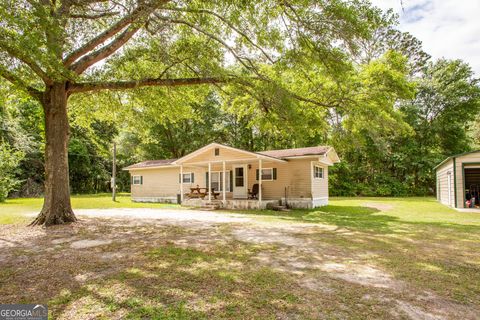 602 E Blackshear AVE Waycross GA 31501