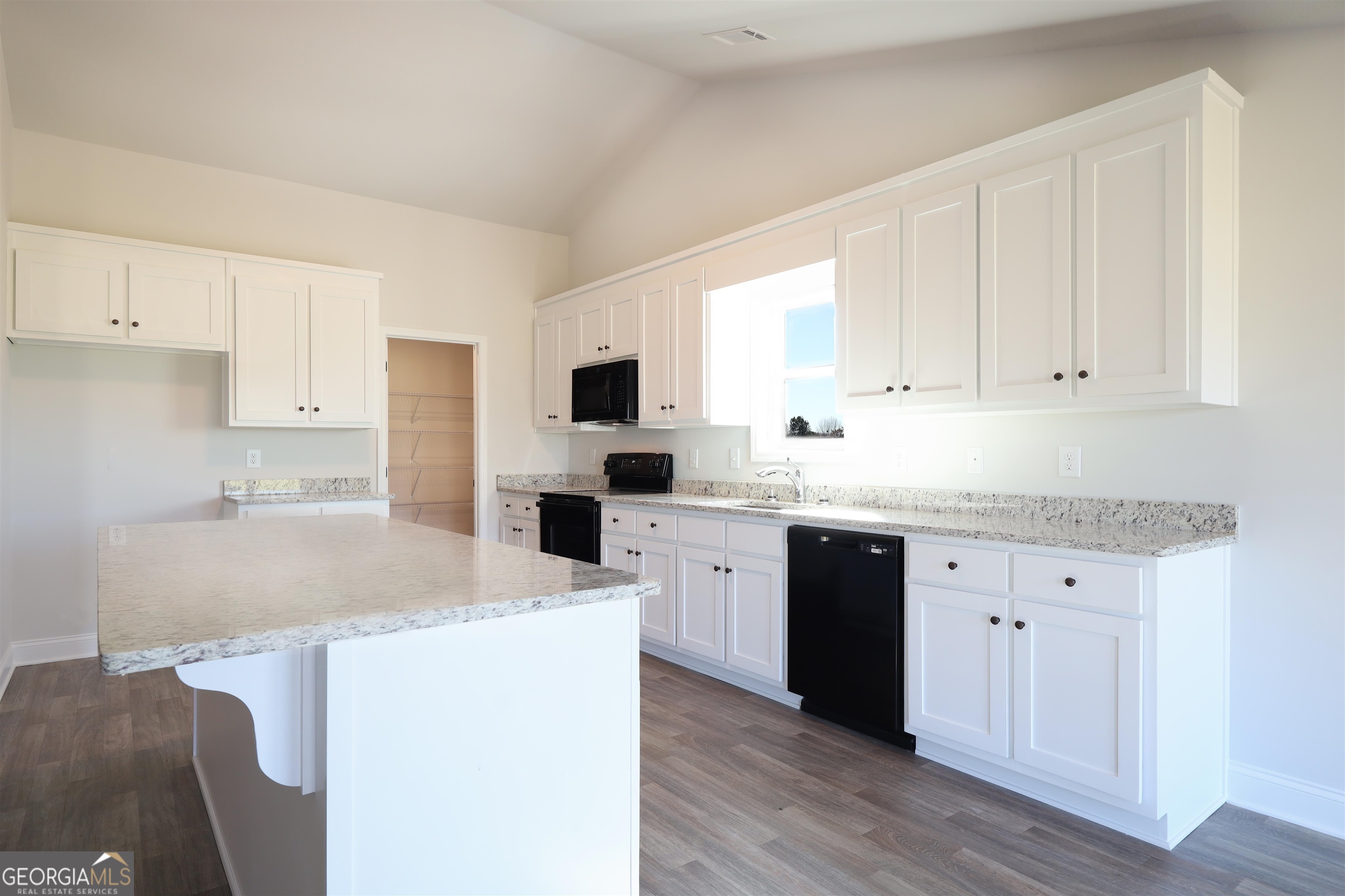 476 Tanners Bridge CIR 1