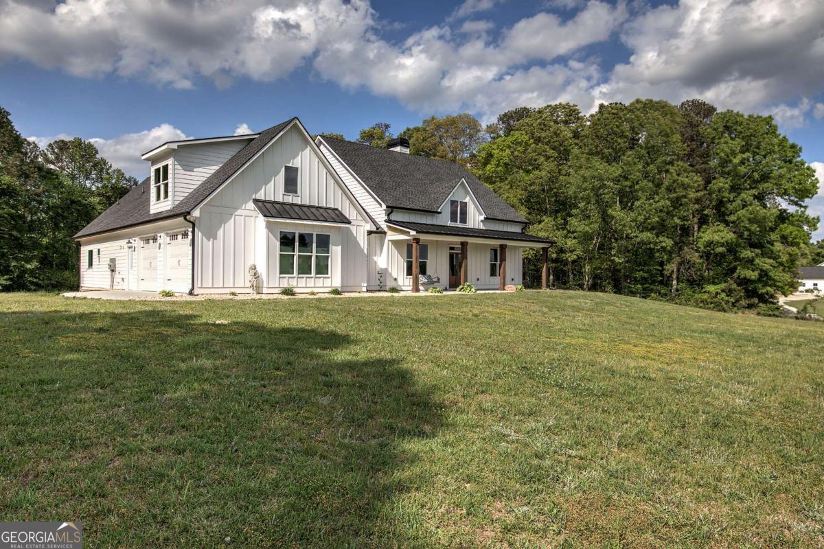 613 Nebo RD