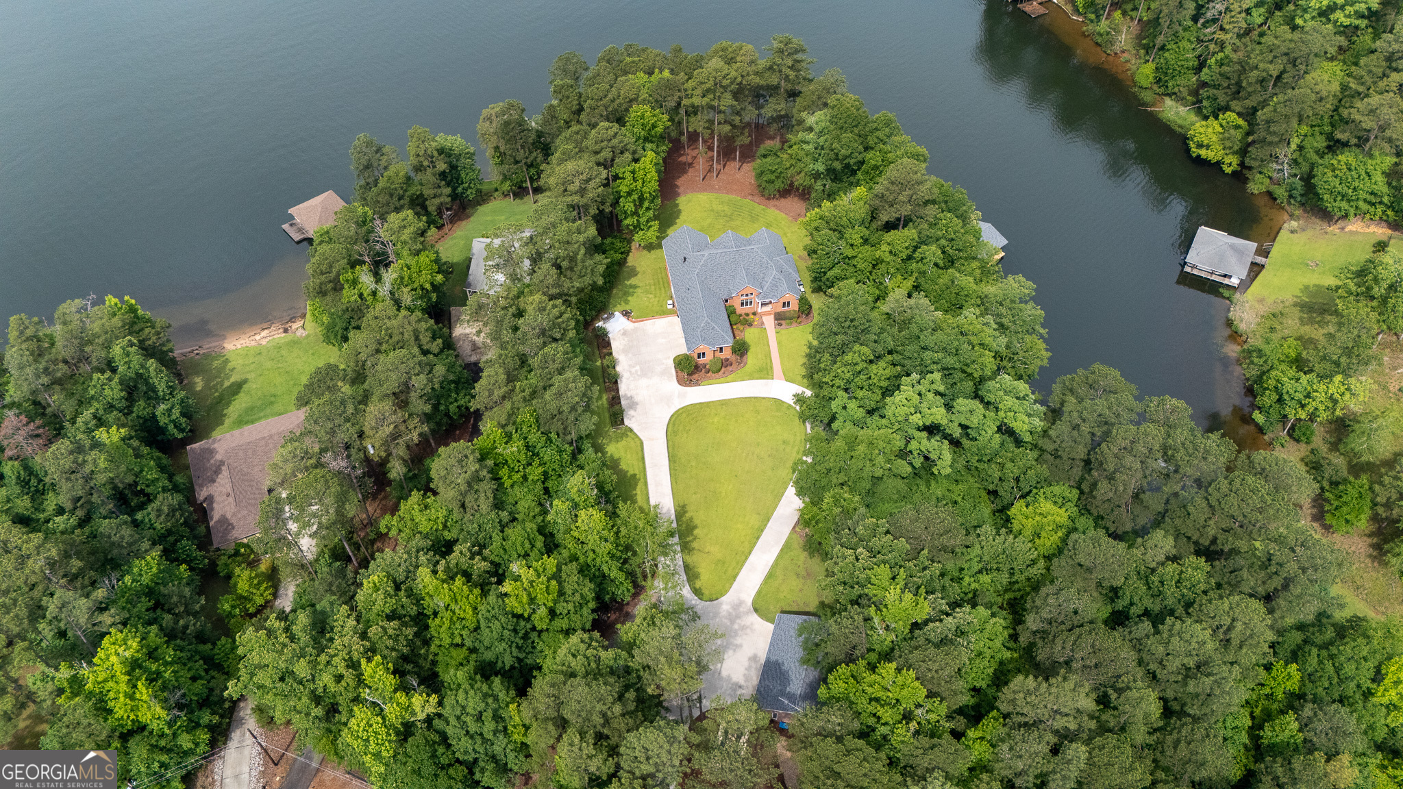 111 Clover CT