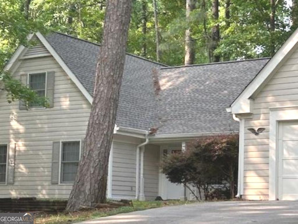 Photo of 102 Whisper Trace, Peachtree City, GA 30269 (MLS # 10756300)