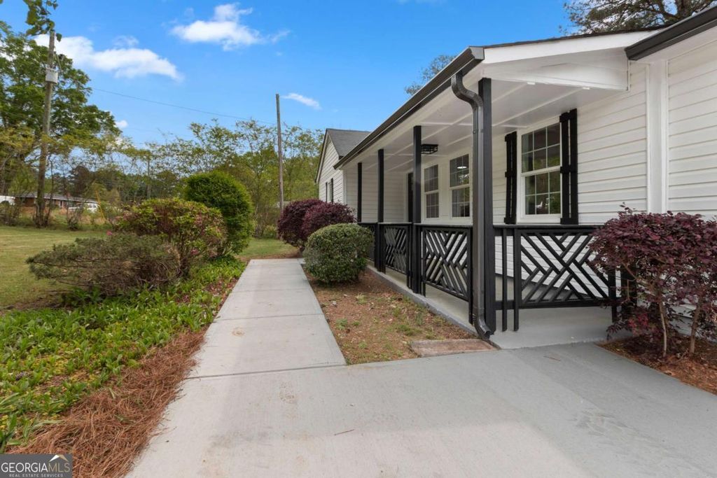 Photo of 2014 Fence Road, Dacula, GA 30019 (MLS # 10688108)