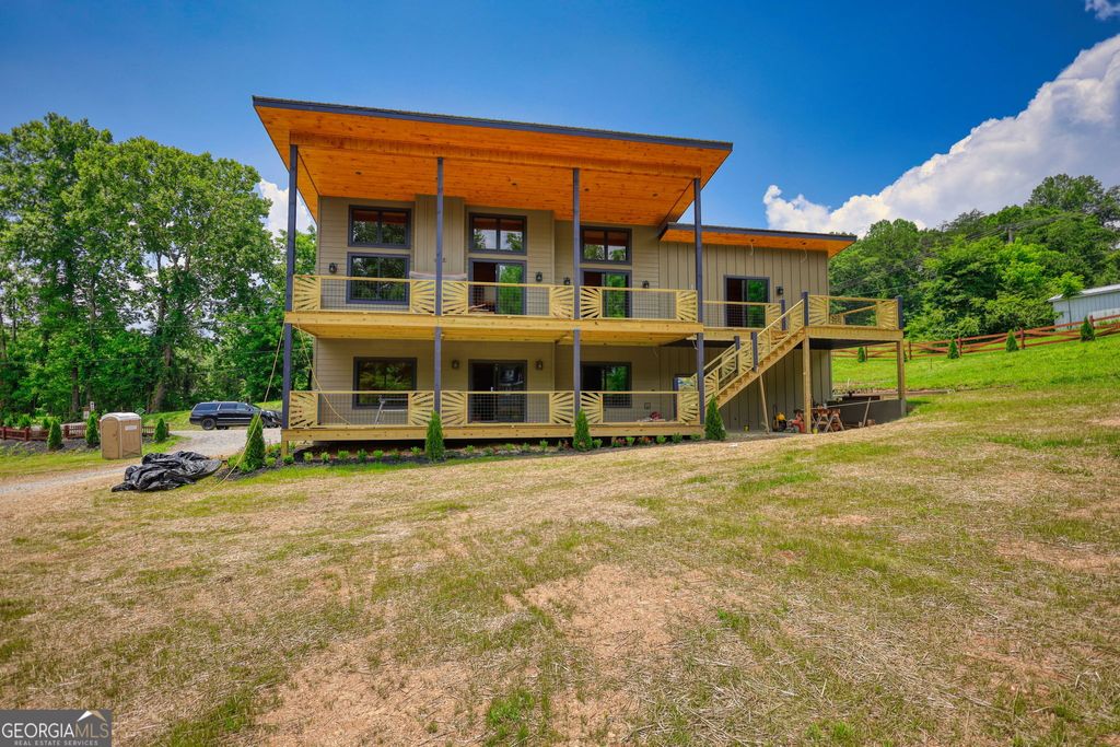 Photo of 485 Church St, Blue Ridge, GA 30513 (MLS # 10785542)