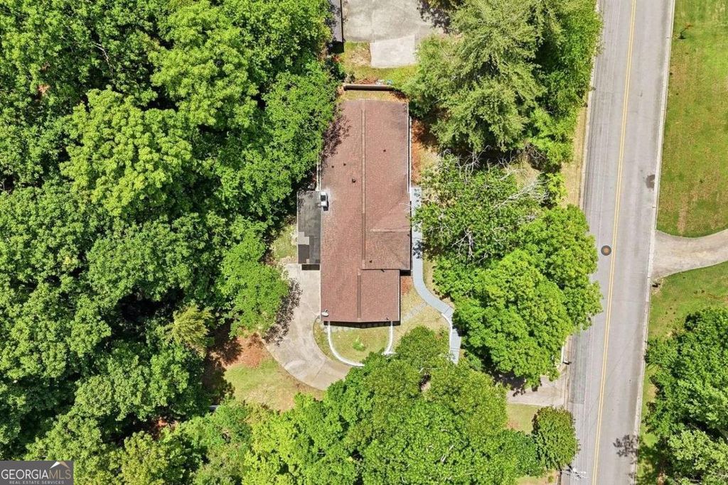 Photo of 1150 Chestatee Road, Gainesville, GA 30501 (MLS # 10762938)