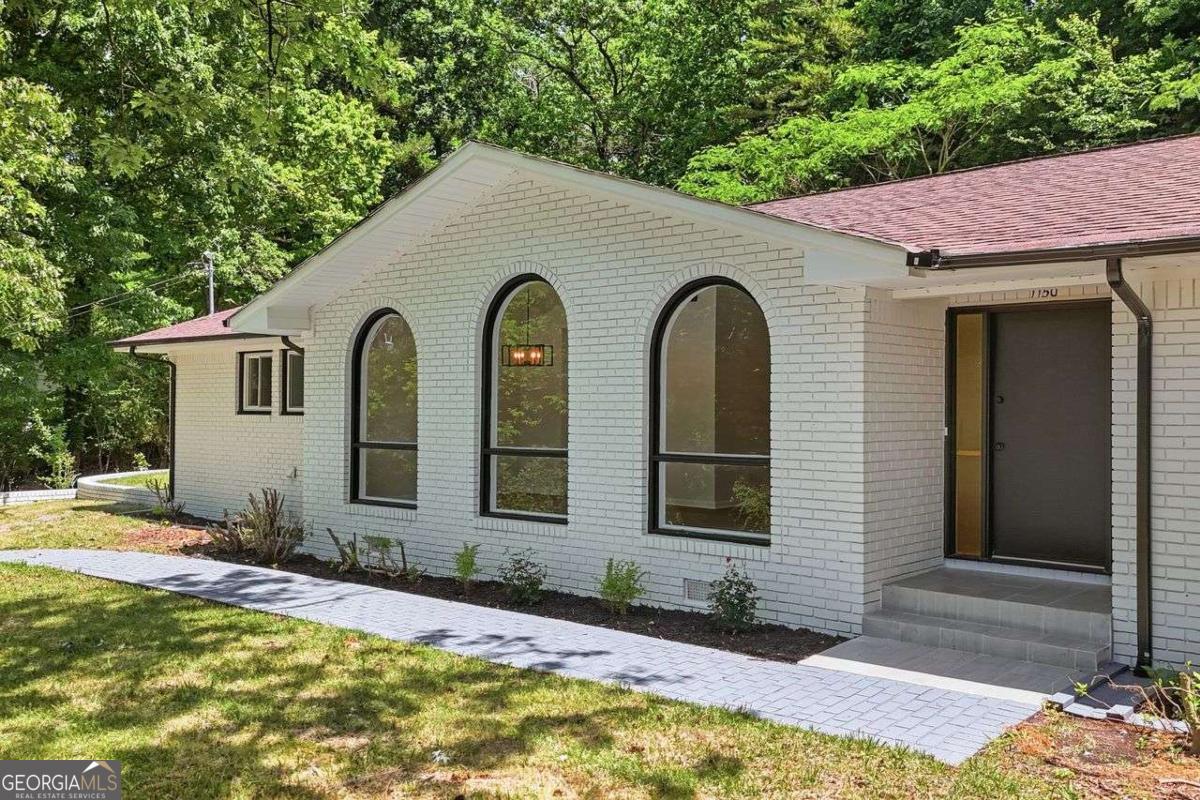 1150 Chestatee RD