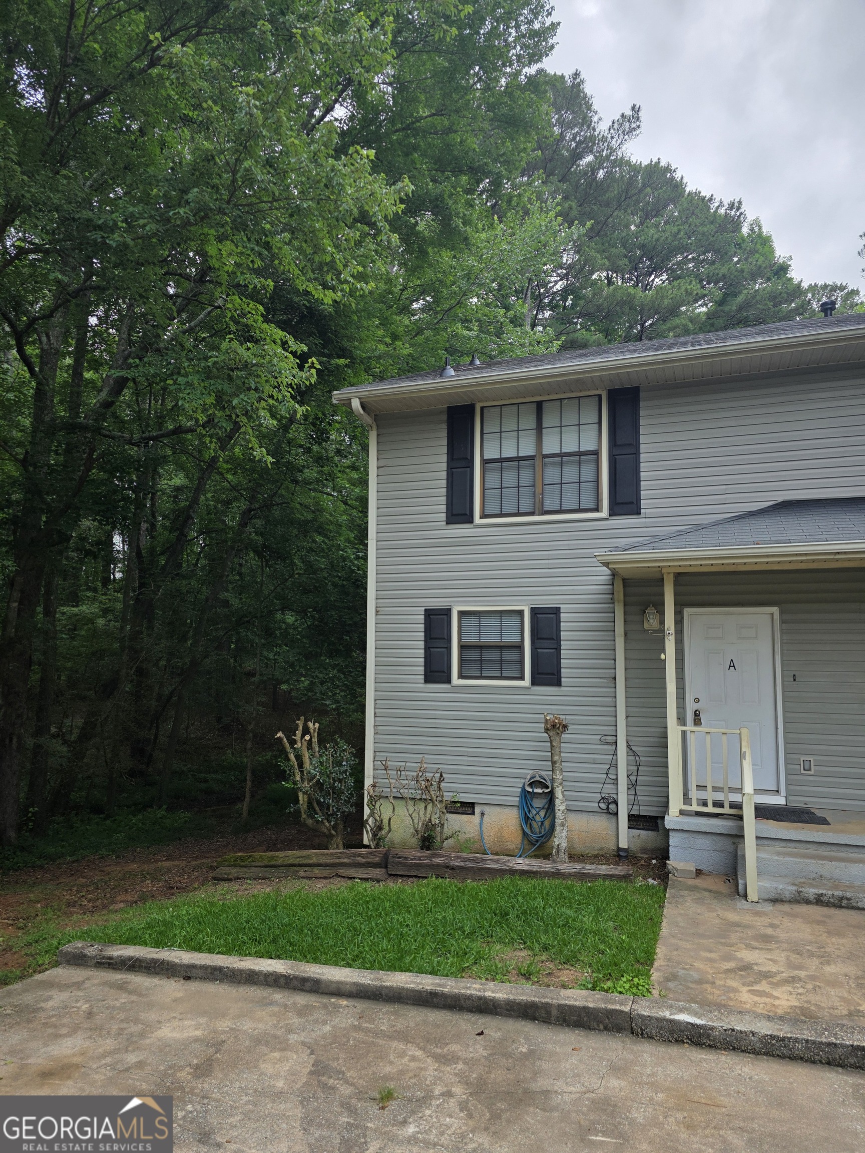 300 Handley Ct A