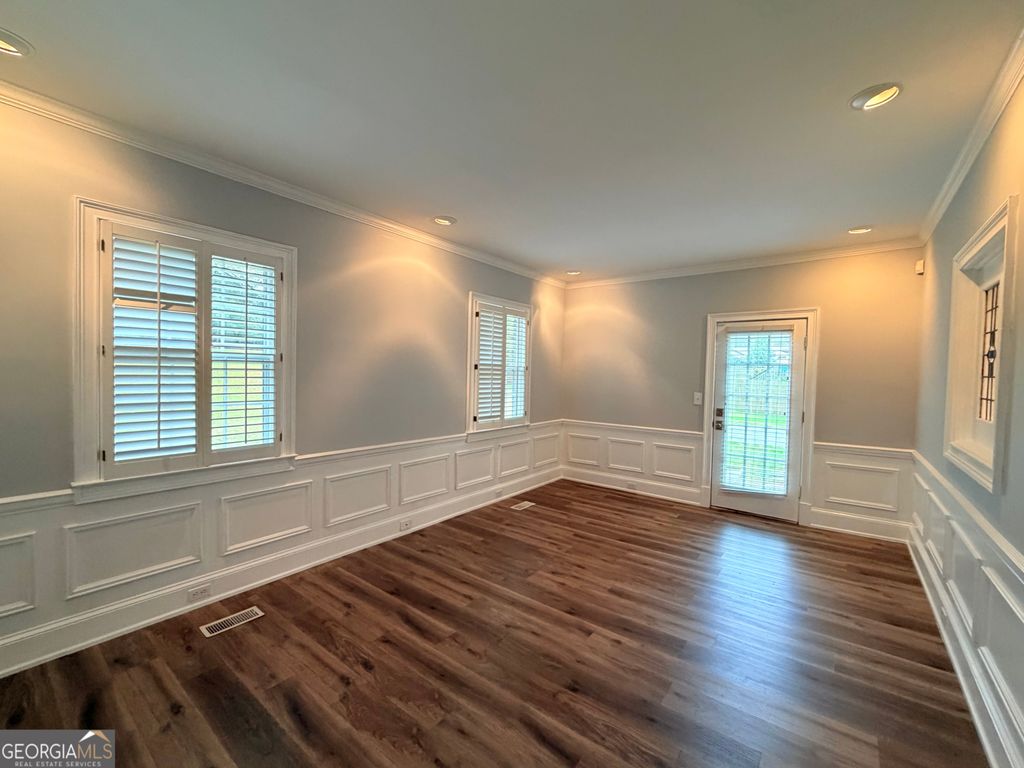Photo of 315 Hardscrabble Road, Roswell, GA 30075 (MLS # 10637178)