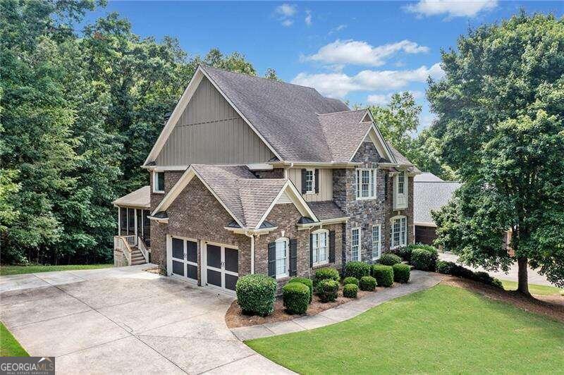 Lake Sovereign - Residential