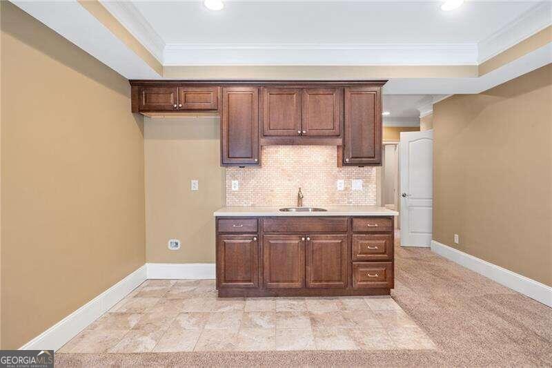 Lake Sovereign - Residential