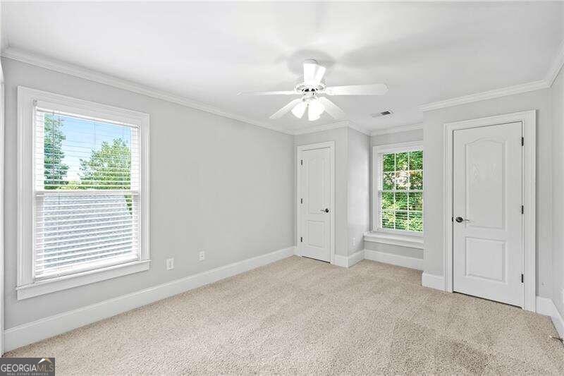 Lake Sovereign - Residential