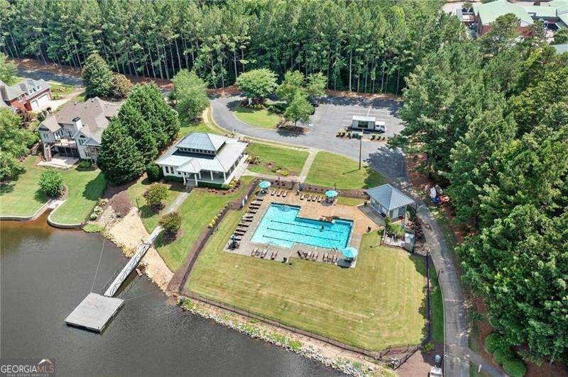 Lake Sovereign - Residential