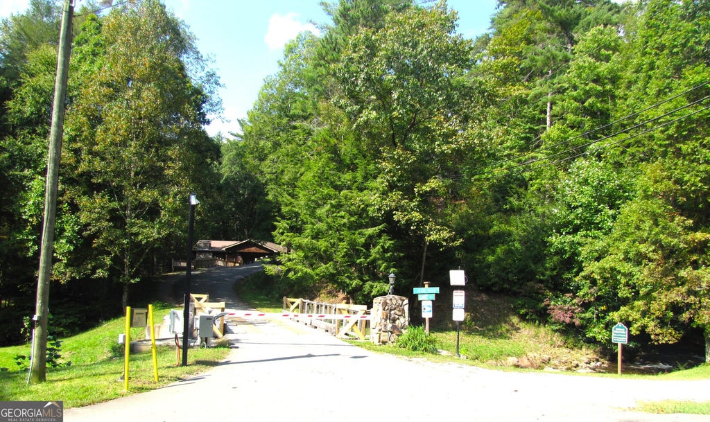 Photo of 24 Goldmine Drive, Ellijay, GA 30536 (MLS # 10847501)