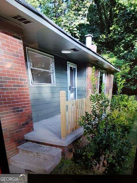 4076 FAIRMONT ST Gainesville GA 30506