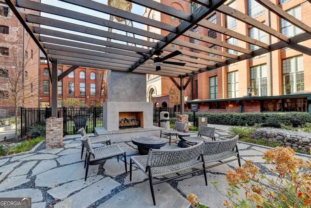 Photo of 170 Boulevard SE #H316, Atlanta, GA 30312 (MLS # 10724210)