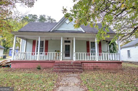 Photo of 413 Calhoun Avenue NE, Rome, GA 30161 (MLS # 10628061)