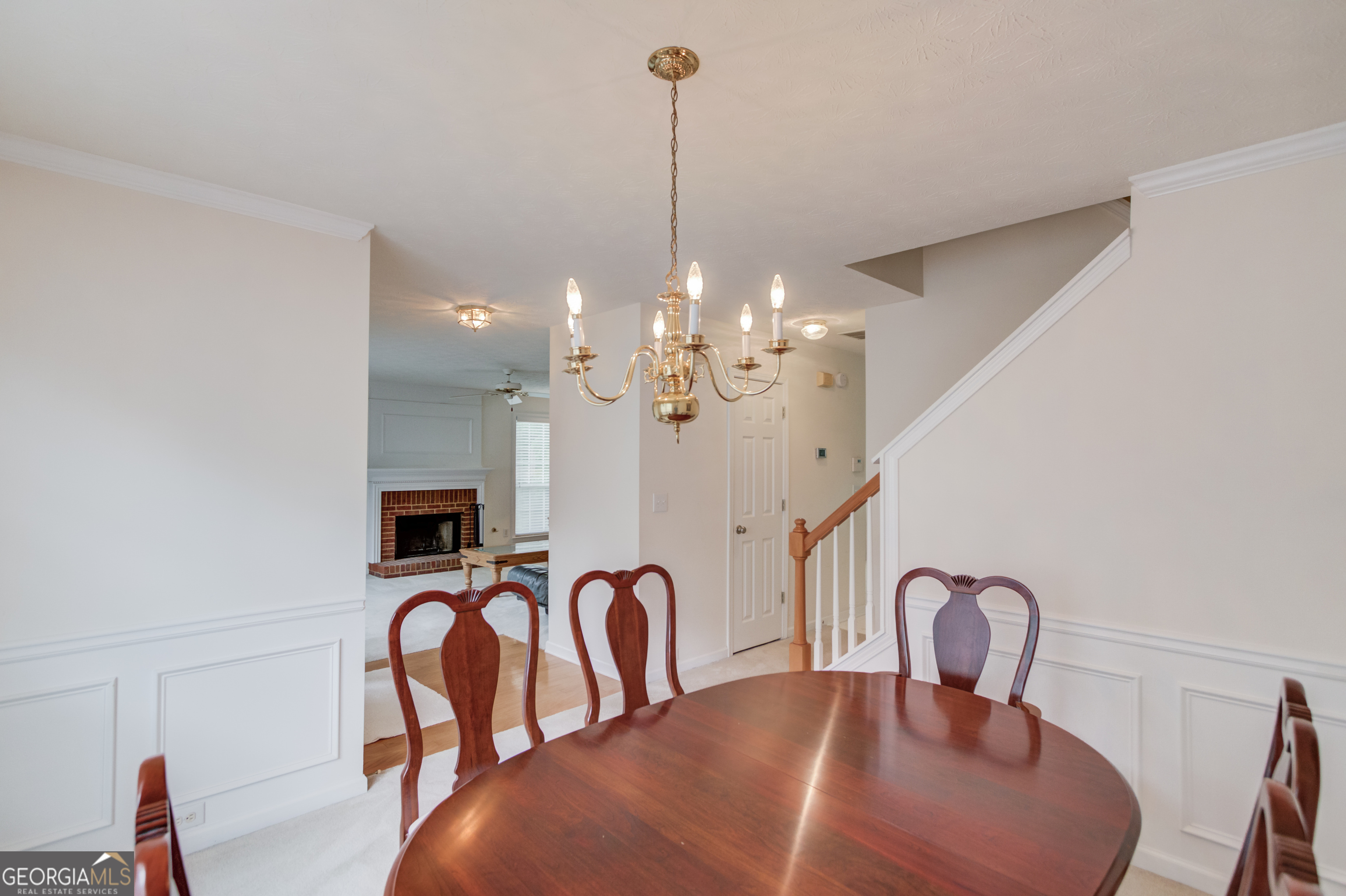 512 Antler LN